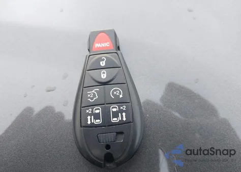 2015 Chrysler Town & Country Touring-L from USA, damaged, VIN 2C4RC1CG0FR546485